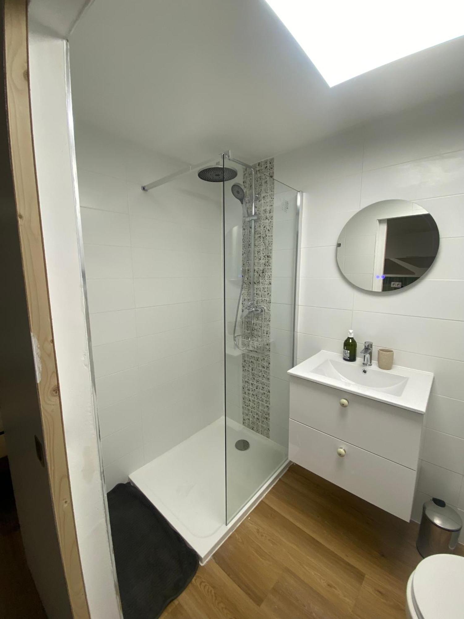Charmant T2 Proche Arenes Apartment Nimes Exterior photo
